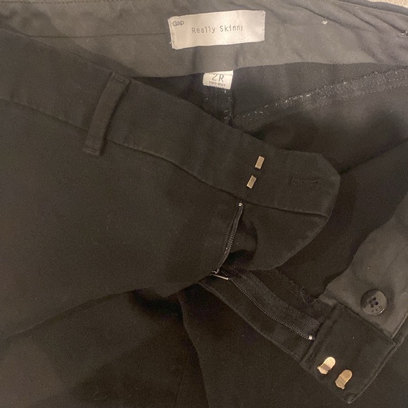 GAP really skinny pants - Picture 2 of 3